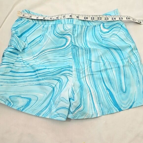 OP Sport, Vintage,blue Patterned Women's Shorts 7/8 - Picture 2 of 6